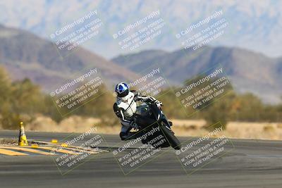 media/Jan-13-2024-SoCal Trackdays (Sat) [[9c032fe5aa]]/Turn 14 (10am)/